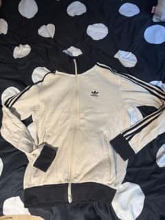 adidas アイボリー ワッフルジャージ - メルカリ