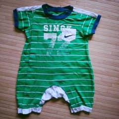 Shino様専用＠NIKE**ボーダーロンパースのサムネイル