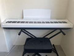 [Rain様専用] YAMAHA ヤマハ　電子ピアノ P-125 ホワイトのサムネイル