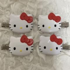 ハローキティ ヘアクリップ 4個セットのサムネイル