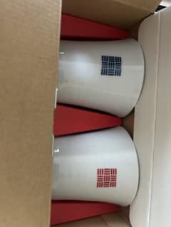 UNIQLOの陶器製湯飲み2個セットのサムネイル