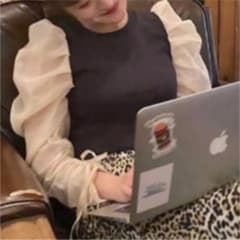 bibiy トップスのサムネイル