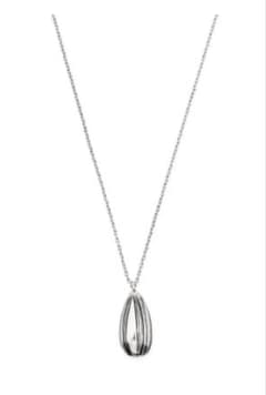 LEMAIRE 完売 ユニセックスネックレス - メルカリ