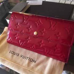 ルイヴィトン財布のサムネイル