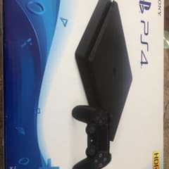 PlayStation 4 500GB  美品！のサムネイル