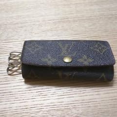 ルイヴィトン　キーケースのサムネイル