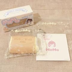 MoMo スクイーズ ロールケーキ オル味のサムネイル