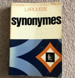 辞典 フランス語 プチ・ラルース Petit Larousse 1973 ラルース ポケット類語辞典 フランス語 洋書 - メルカリ