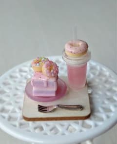 miniature Donuts cake 도넛이 달린 음료 핸드메이드