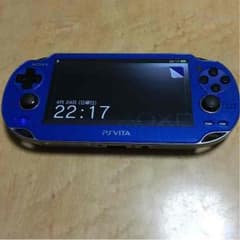 PSVita 本体とメモリーカードのサムネイル