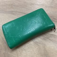 長財布のサムネイル