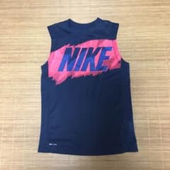 【おじおじ。様専用】ナイキバスケットノースリーブシャツのサムネイル