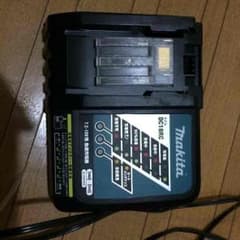 マキタの18Vインパクト充電器のサムネイル
