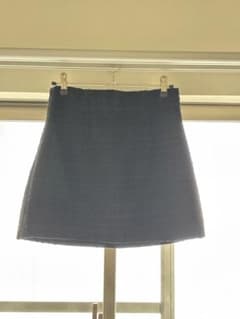 ZARA ダークグレー ツイードタイトスカート XSのサムネイル