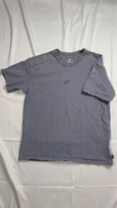 NIKE Tシャツのサムネイル