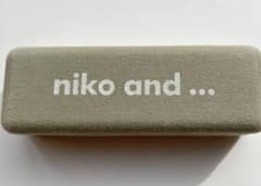 niko and… メガネケースのサムネイル