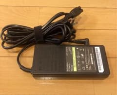 Sony VAIO ACアダプター 19.5V VGP-AC19V13のサムネイル