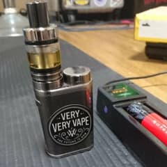 4日まで値下げ！早い者勝ち！Elef istick pico ベイプ 電子のサムネイル