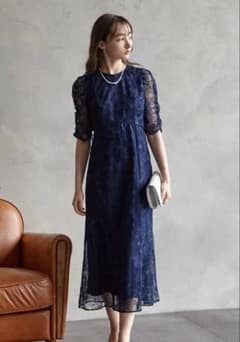 AIMER エンブロイダリーチュールパイピングドレス　結婚式　パーティーのサムネイル