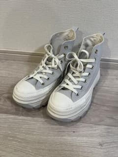 グレー 厚底 ハイカットスニーカー 24.5のサムネイル