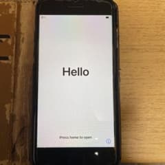 iPhone7  ブラック　SIMフリーのサムネイル