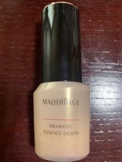 専用MAQuillAGE ドラマティックエッセンスリキッド20のサムネイル