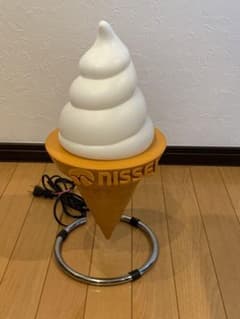 ニッセイソフトクリームディスプレイライトのサムネイル