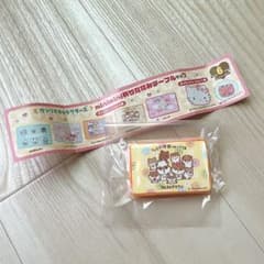 サンリオキャラクターズminimini折りたたみテーブルその2 コロコロクリリンのサムネイル