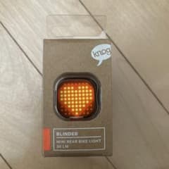 Knog Blinder mini rear bike light 30ルーメンのサムネイル