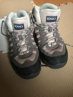 IGNIO シューズのサムネイル