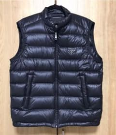 Boss様専用 PRADA プラダ ダウンベスト 52(L〜XL) ブラックのサムネイル