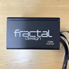 Fractal Design INTEGRA M 750W 電源ユニットのサムネイル