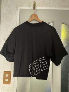 【まとめ買いでお値引き】リーボック　レスミルズ　Tシャツ　Ｓのサムネイル