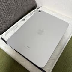 Apple iPad第10世代シルバー 本体 ジャンク品 箱あり - メルカリ
