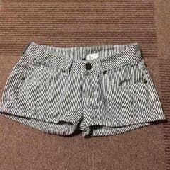 ショートパンツ ストライプのサムネイル