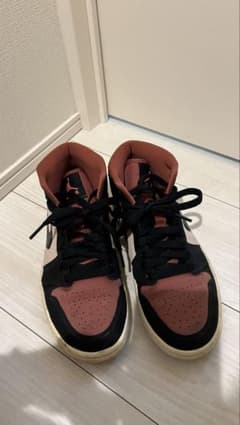 NIKE AIR JORDAN 1 MID スニーカーのサムネイル