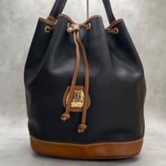 LANCEL ランセル ショルダーバッグ 斜め掛け 巾着 ロゴ金具 男女兼用