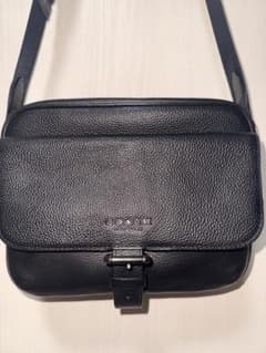 COACH メンズ ショルダーバッグ ブラックのサムネイル