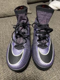 NIKE ナイキ スニーカー　トレシューフットサルのサムネイル