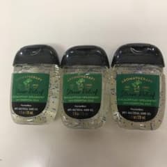 値下げしました！bath&body works hand gel☆抗菌ジェルのサムネイル