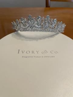 ティアラ Ivory&Co. ALEXANDRAのサムネイル