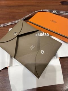 エルメス　カルヴィ　名刺入れ　カードケース　エトープ　新品未使用　B刻印のサムネイル