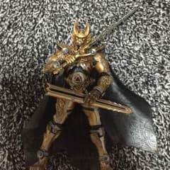 牙狼  ガロ  魔戒可動  黄金騎士ガロのサムネイル