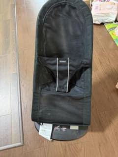 BABYBJORN ベビーシーカー メッシュ ブラックのサムネイル