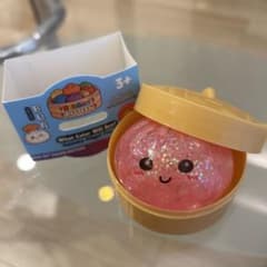 ミニ肉まんスクイーズ せいろ入り ピンク ラメのサムネイル