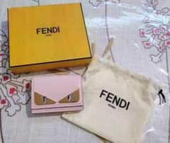 FENDI フェンディ モンスター 財布 ウォレットのサムネイル