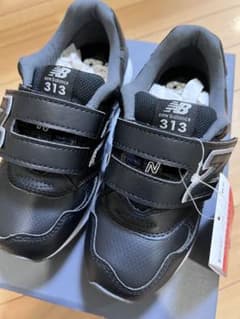New Balance 313 スニーカー 19.5cm ブラック　新品未使用品のサムネイル