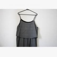 サロペットのサムネイル