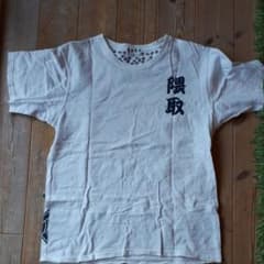 Tシャツのサムネイル
