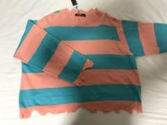 R__M様 専用 新品  韓国 トップスのサムネイル